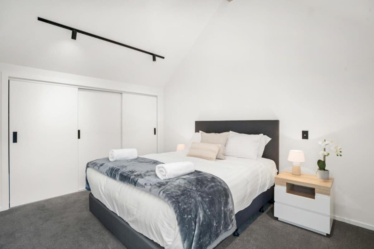 Nestled Below The Remarkables Queenstown Extérieur photo